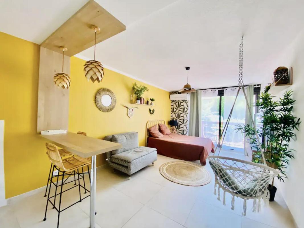 Studio Terrasse & Parking Gratuit En Residence 尼姆 外观 照片
