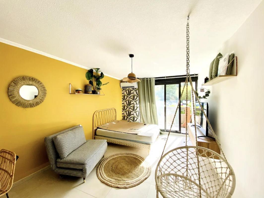 Studio Terrasse & Parking Gratuit En Residence 尼姆 外观 照片