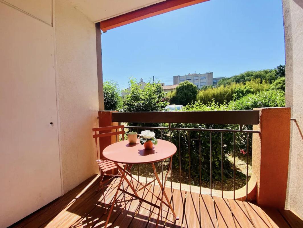 Studio Terrasse & Parking Gratuit En Residence 尼姆 外观 照片