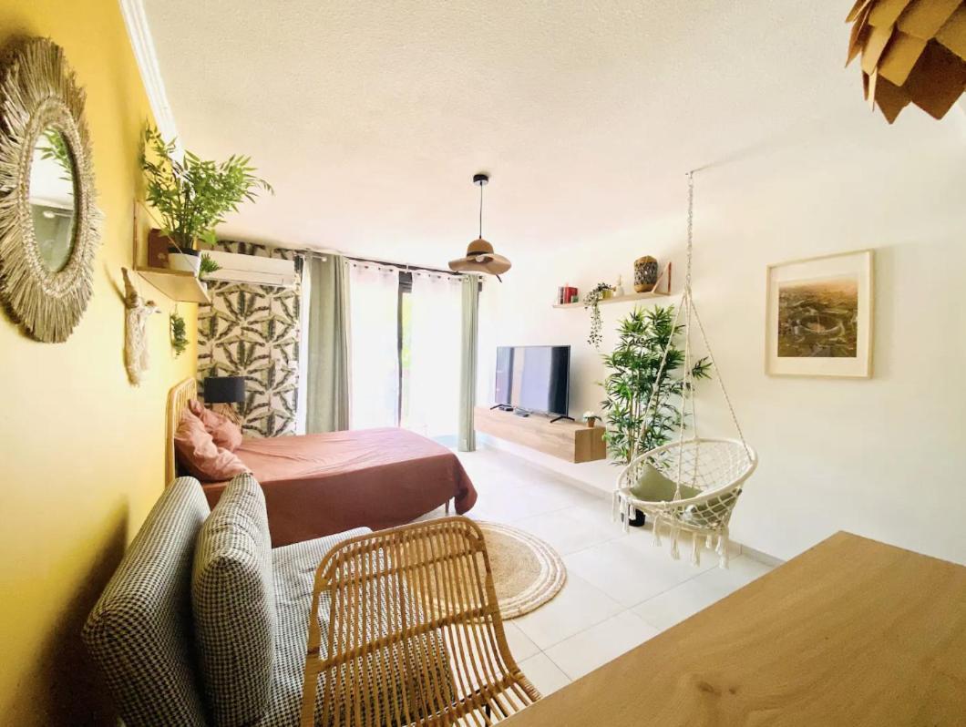 Studio Terrasse & Parking Gratuit En Residence 尼姆 外观 照片